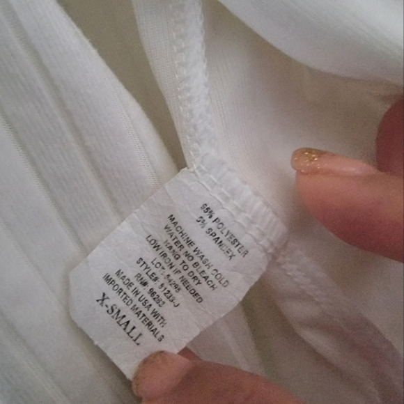 🌺Brit + Bri White Ribbed Crop Tank Set Sz XS🌺 - Picture 4 of 5